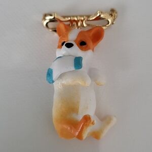 Charming Puppy Brooch - Gold, White, Orange